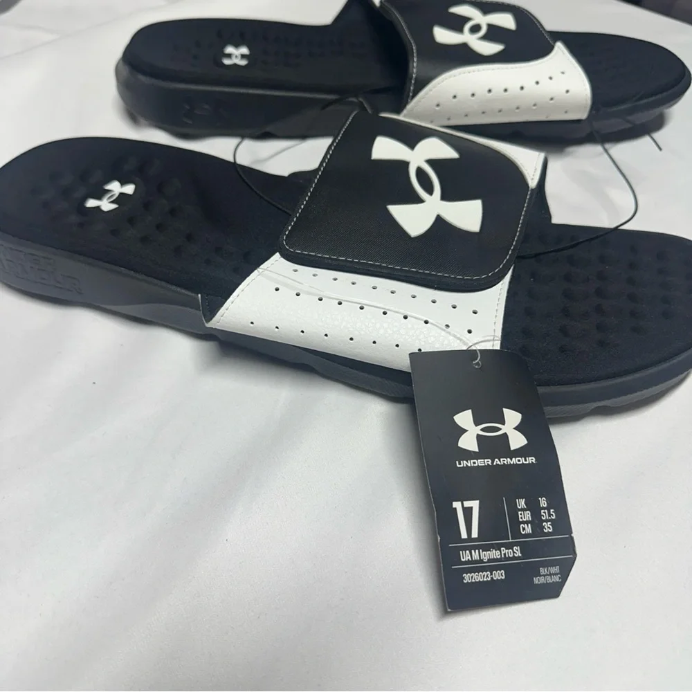 New Under Armour Mens Ignite Pro Slide Athletic Sandals  Size 17 Black And White